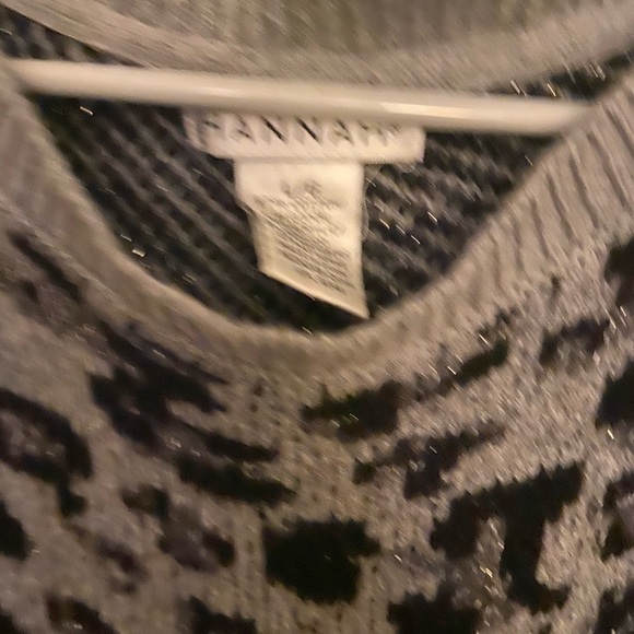 Juniors Leopard Print Sweater - Picture 3 of 4